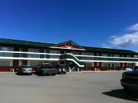 알파인 로지 모텔 & 레스토랑 Grande Cache Recreation Centre 주변 호텔