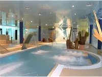 Hotel Torresport - Pools