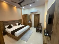 Hotel Radhavan - 2-Star