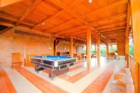 Villa Watu Emas 3 - مسبح خاص