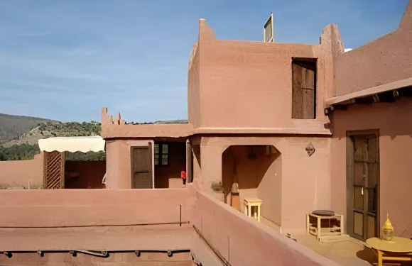 里亞德瀑布奧祖德旅館