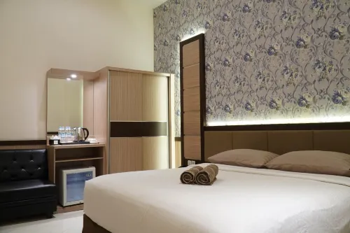 Paris Day Hotel فنادق في Pamanukan
