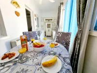 Bungalow Near the Salt Lakes of Torrevieja and la Mata and Their Beaches
