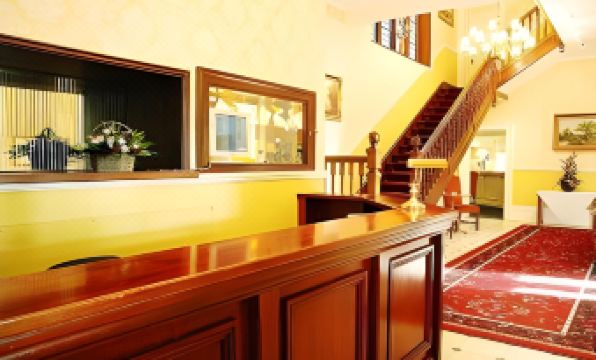 Pontlands Park Hotel