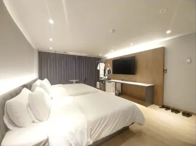 사곡B&B호텔 거제식물원 주변 호텔