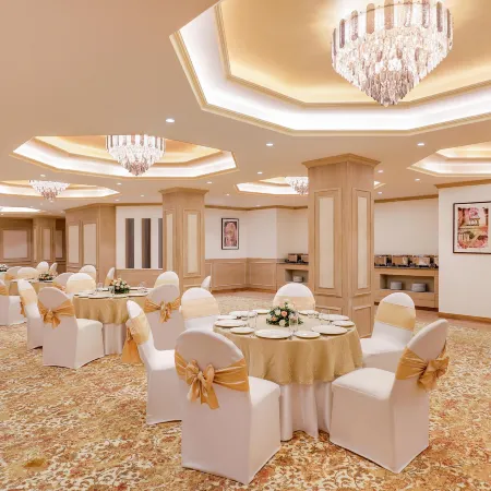 Lemon Tree Hotel Bhopal Отели рядом с достопримечательностью «Taj Mahal Palace»