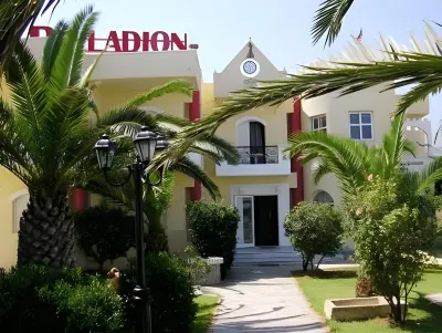 Palladion Hotel Hôtels à : Pirgos