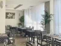 Hotel Little