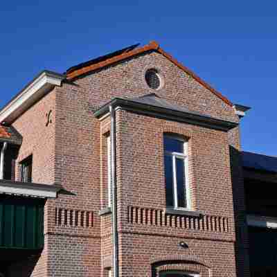 Gare 55 Hotel Exterior
