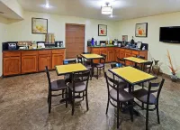 Texas Inn and Suites Raymondville