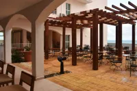 Hotel Baracoa Hotels near Museo Arqueologico