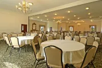 Super 8 by Wyndham Belleville Hotels in Republic County