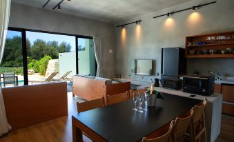 Feliz Villa Suite Irabu Island Nagahama Bay