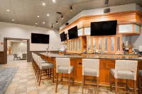 Holiday Inn West Yellowstone, an IHG Hotel - bar