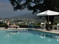 Altos de la Viña, Wine Hotel & Spa - Pools