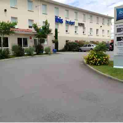 Ibis Budget Saint Gaudens Hotel Exterior