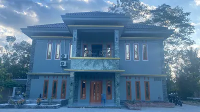 Livina's House Hotel di Wanurejo