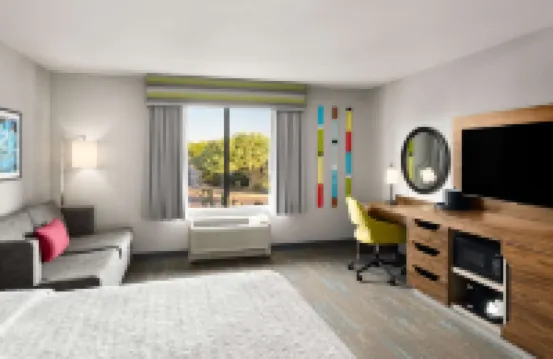 Hampton Inn by Hilton Carefree