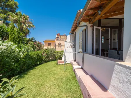 Bonita Отели рядом с достопримечательностью «Porto Cristo Beach»