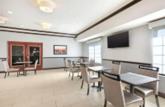 Best Western Carthage Inn  Suites