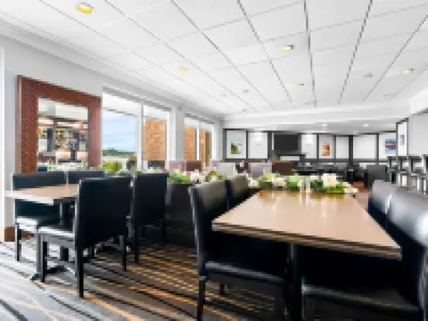 Best Western Inn on the Bay Hotels in Grey County