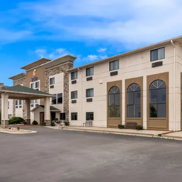 Comfort Inn & Suites Pueblo