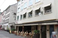 Altstadt Hotel St. Georg Отели в г. Унтербах