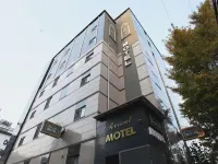 Daejeon Daeheung Hotel Knock on Hotels near Daeheungdong Culture and Art Road