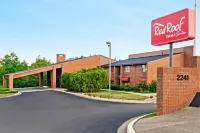 Red Roof Inn & Suites Lexington – Hamburg
