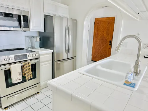 Hamilton Cove Villa 9 58 with Zero Steps