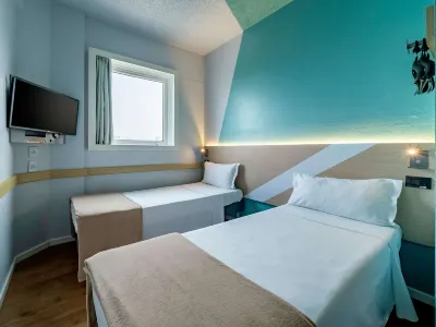 ibis budget Sao Paulo Jardins Các khách sạn gần Club Circulo Militar de São Paulo