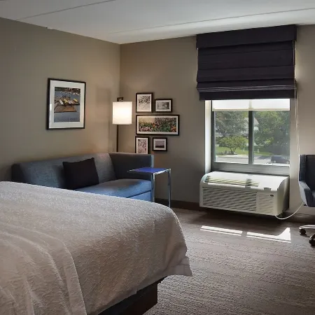 Hampton Inn & Suites Philadelphia/Media