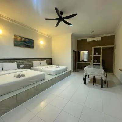D Villa Langkawi - Villas & Rooms Отели рядом с достопримечательностью «Культурно-ремесленный комплекс»
