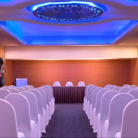 Hotel D Grand, Bareilly