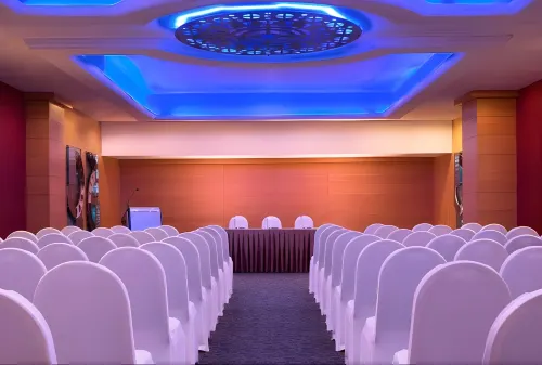 Hotel D Grand, Bareilly - พร้อมWifi