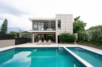 10Min Airport & Homs - Dream Stay - Pool & Gym - Pools