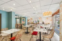 Surf Club Hôtel by Akena - Grande Plage - 조식 운영