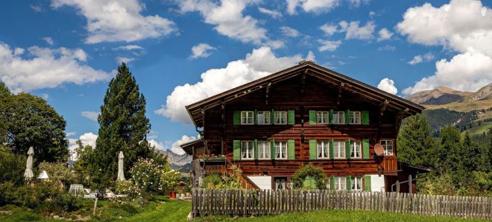 Chalet Bijou+ 1 OG Hotel di Lenk