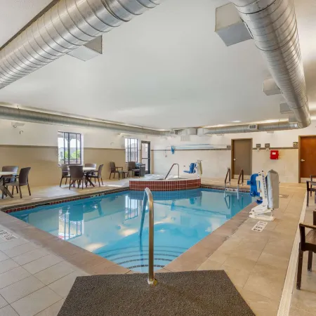 Comfort Inn & Suites