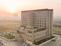 Courtyard Surat Hotels in Surat