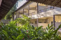 Floral Inn Family Hotel di 