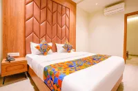 Hotel Regency Hotels in Waliv