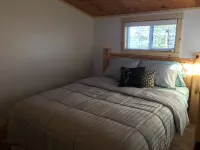 Family Friendly Cottage w/Spectacular Views of Round Lake-Hayward, WI
