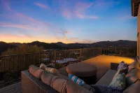 Black Mountain Gem! Designer Completely Renovated!