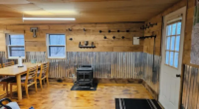 1-bedroom cabin in Redfield