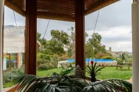 Charming country cottage in quiet village inland Costa Brava. Pool, barbecue