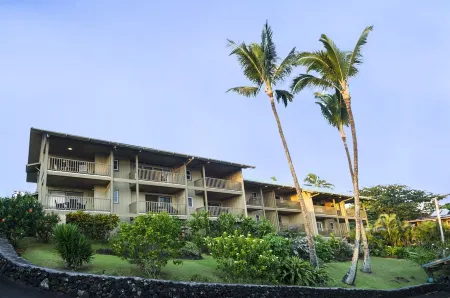Partial Oceanview #107 at Hana Kai Maui - 1 Bedroom (corner unit) Отели рядом с достопримечательностью «Хамоа Бич»