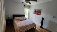 Private Apartment Miami Kendall near Zoo, The Falls Mall, and Miami Dade College