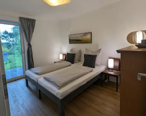 Lesum-auen. Ruhige Ferienwohnung mit Terrasse und Garten Hotels in Osterholz