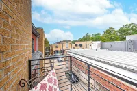 The Alma Mater on Dickson + 2 Parking Spots